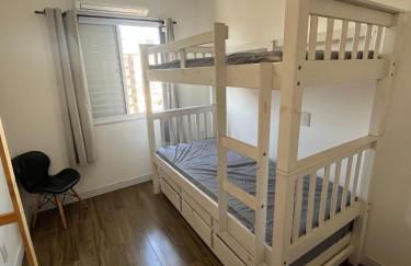 Lindo e aconchegante apto a 50m da praia - Foto 12