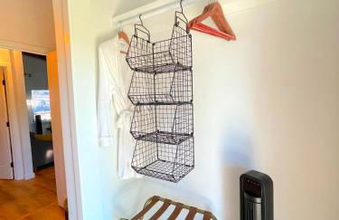 Private Wine Country-River Bungalow! Sunny Treetop Views - Pets Stay Free - Foto 30