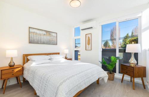 2BR 2BA Capitol Hill Cozy Haven- Rooftop - Foto 2