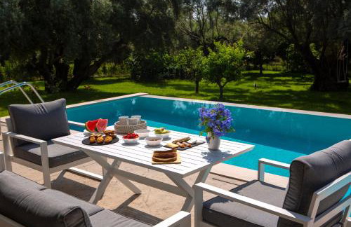 Averto Villas with private pool - Foto 1