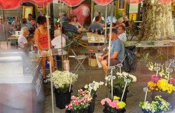 La Terrasse - Entire townhouse in hilltop village - Foto 30