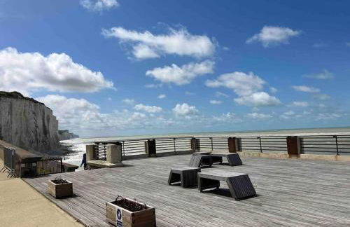 Villa Emilia - vue mer centre du village - Foto 72