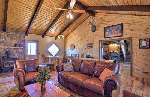 Rustic Cabin 20 Mins to Capitol Reef Natl Park! - Photo 9