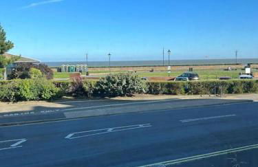 Pier View Felixstowe - Sea View, 50m from the beach - Foto 2