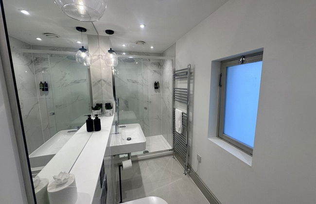 Elliott Terrace by Pureserviced. - Foto 48