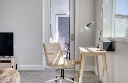 Redwood City 2BR w AC Gym WD nr Caltrain SFO-1110 - Foto 4