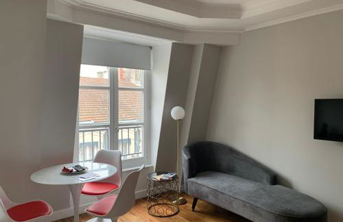 Celect'In Lyon Suites climatisées SkyView - Foto 6