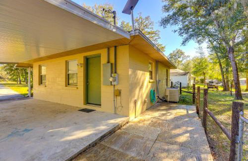 Williston Home with Yard 6 Mi to Devils Den Spring - Foto 18