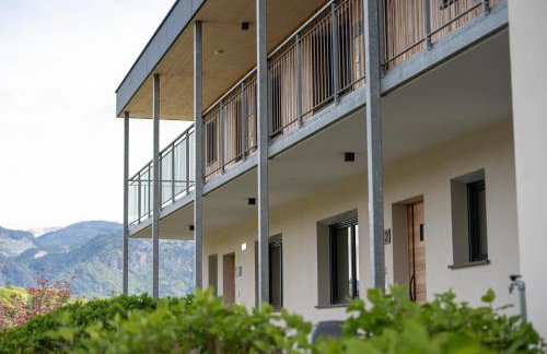 Felsenegg appartements - moderne Wohnungen im Luftkurort mit traumhaftem Garten Nähe Meran für Paare und Familien - Foto 12