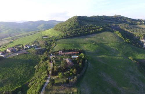 Tuscan Hideaway with Pool - Foto 32