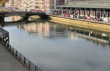 Bayonne centre Grand appartement sur les quais - Foto 5