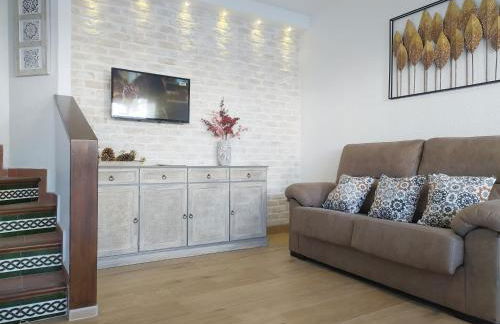 Gran adosado de esquina muy cerca de la playa en la Antilla - Foto 34