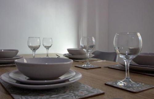 3BR Grantham Retreat, Perfect for Work Stays & Parking - Foto 12