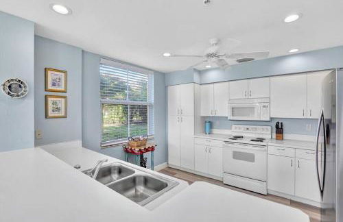 Dockside Delight Waterfront Oasis - Foto 38