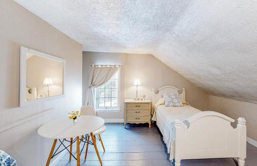 Maplewood Manor - Unit 2 - Foto 21