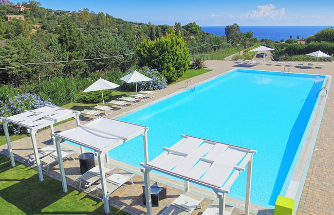 Babai Village Resort - Photo 1