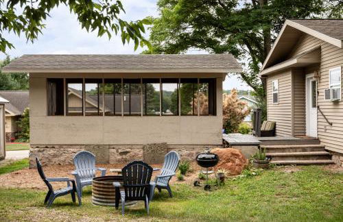 Central Lake Cozy Retreat AC Boat Launch Fire Pit - Foto 25