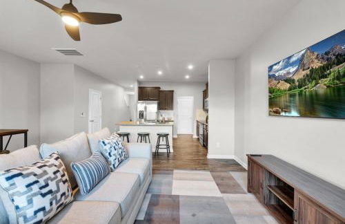 Peaceful 3BR near soccer park - Foto 14