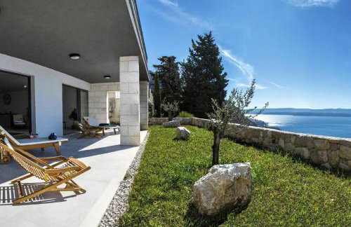 Villa Luxury Dream, Indoor Heated Pool, 7 persons, Sea Views, Omiš - Foto 21