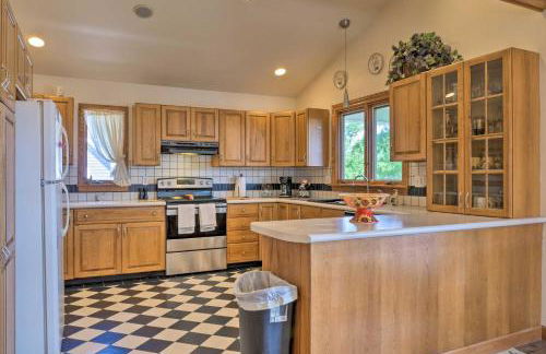 Charming Hanoverton Cottage on Guilford Lake! - Foto 7