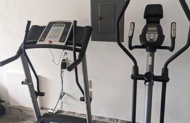 Cozy Home in Central Morehead 5min from the Beach - Foto 21