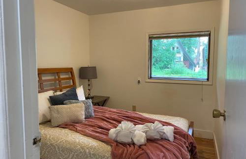 Chalet Gallery - Enjoy Two Units with this Chalet in the Heart of Alyeska - Walk almost anywhere! - Foto 27