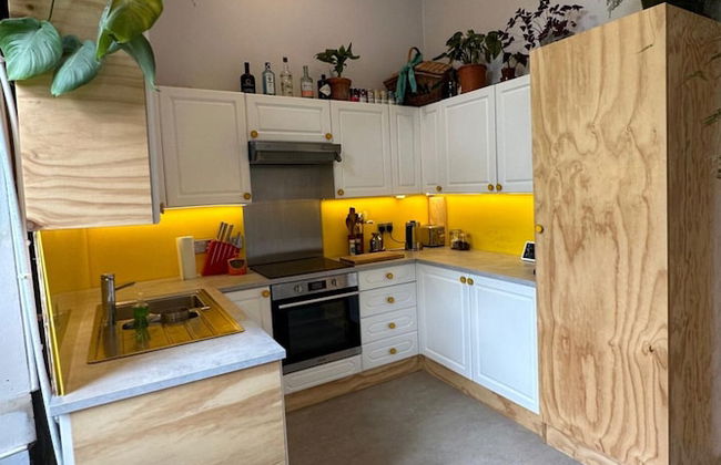 Quirky Apartment in the Heart of Leith With Garden - Foto 4