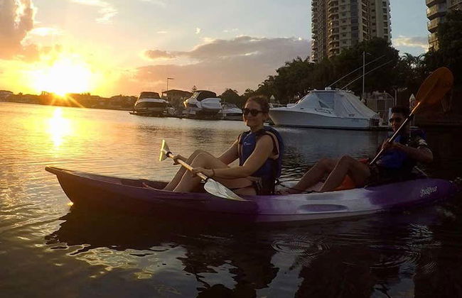 Gold Coast Sunset Kayaking Tour - Foto 6