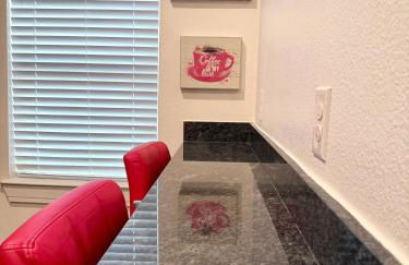 Contemporary Comfort Near The Woodlands - Foto 41