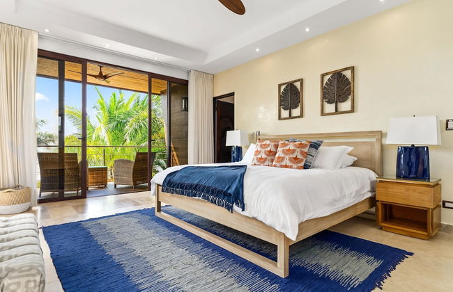 Beachfront Villa - Sunsets and Daily Maid Service - Photo 24