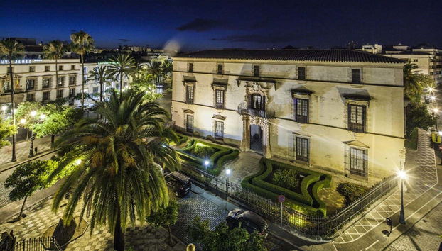 El Palacio Domecq se encuentra en la plaza Aladro de Jerez