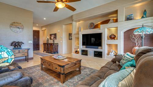 Walk to Parks Home with Pool in Surprise! - Foto 5