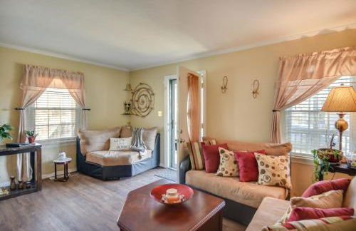 Private Yard and Patio BBQ! Norfolk Home Near Dtwn - Foto 5