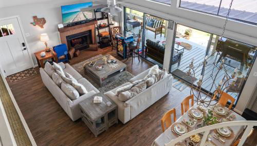 Conroe Lakefront Cottage - Photo 4