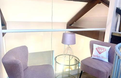 Pretty Pink Posh Penthouse - Foto 20