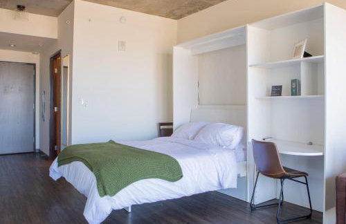 Luxury Penthouse Apt Near Brady St with Balcony and Lake View - Foto 5