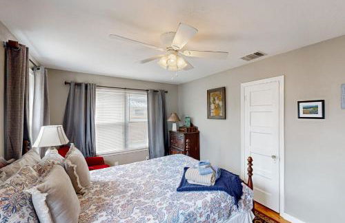 Play Room, Patio and Fire Pit! Cozy Kerrville Home - Foto 14