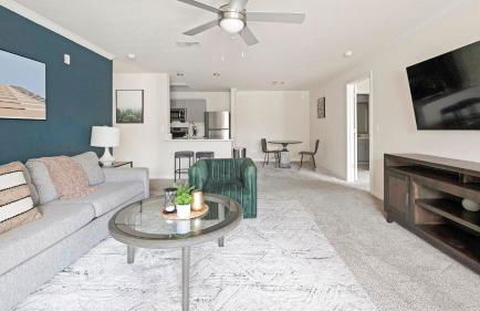 Landing Beautiful 1BD Game Room Courtyard - Foto 35