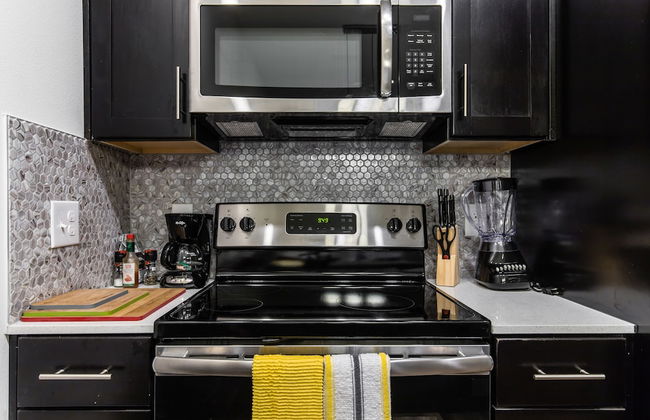 Urbanlights at Legacy West - Foto 43