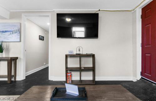 10 Min to Downtown-Modern in Magic City-Both Units - Foto 56