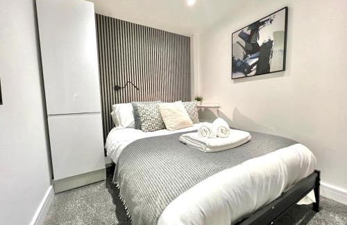 Yastayzzz at Studio 3 Bransford Road - Foto 2