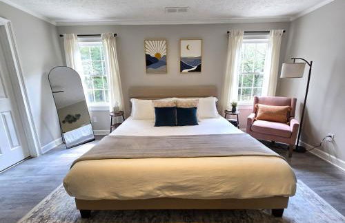 Cozy 5BR Family Retreat Firepit Games Patio - Foto 55