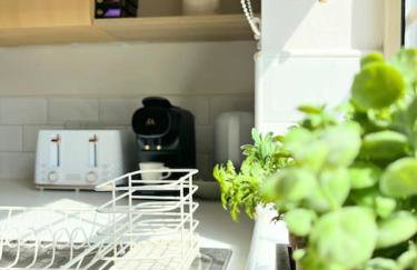 Artistic, Bright & Spacious 3 Bedroom Home - Foto 56