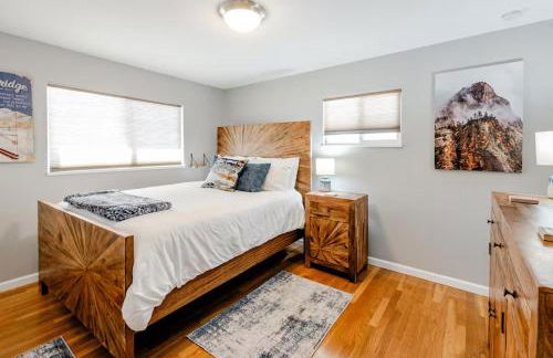 4 Bedrooms and 5 Beds with Game Room Only 5 min Drive to College and Perfect for Family's - Foto 21