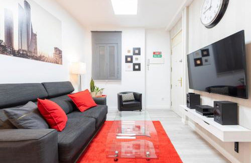 Madrid Río Apartment - Photo 7