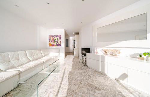 Juan les pins, premium, sea view, sleeps 6 - Photo 6