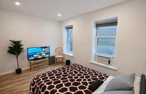 Next to Manhattan 2 Bedrooms Apartment - Subway 20 steps, Manhattan 1 Stop - Foto 20