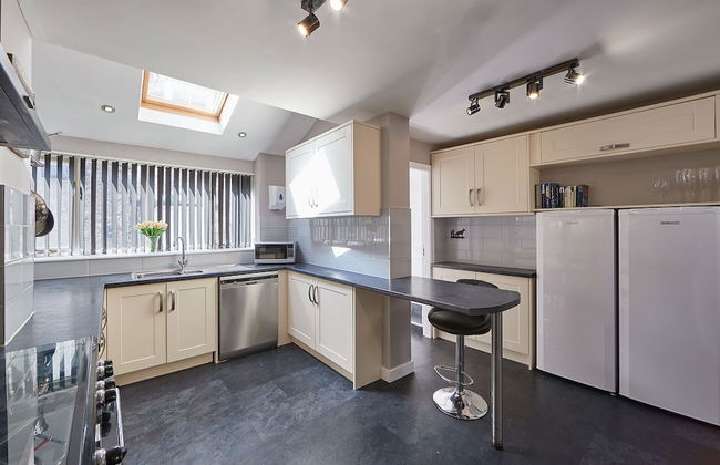 Host Stay Rosedale House - Photo 7