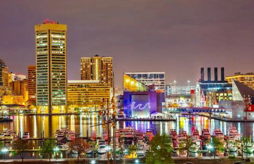 Lux Townhome Free Parking 12 min to BWI - Foto 11