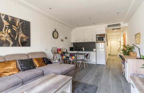 Bright apartment -1Bd 1Bth-Prado - Photo 9